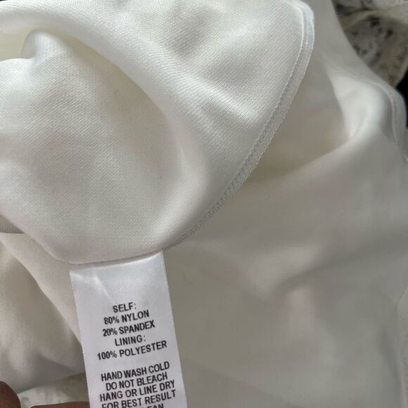 NEW Lulu's Ephemeral Allure Ivory Lace Maxi Wedding Bridal Long Dress Size Small - Picture 11 of 11